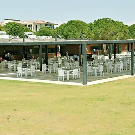 Hotel Dionisus *